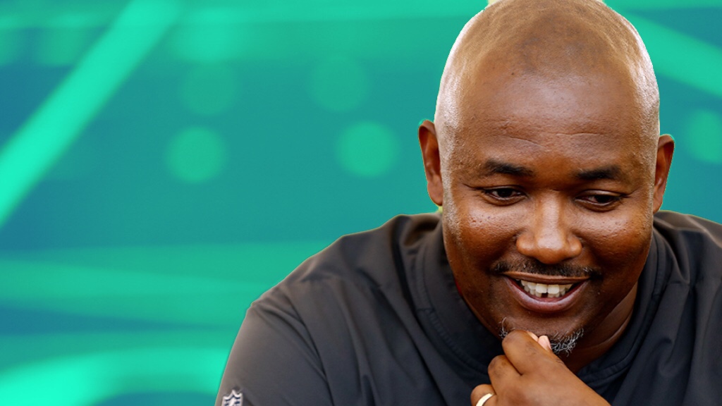 Giants Hire Patrick Graham As Defensive Coordinator