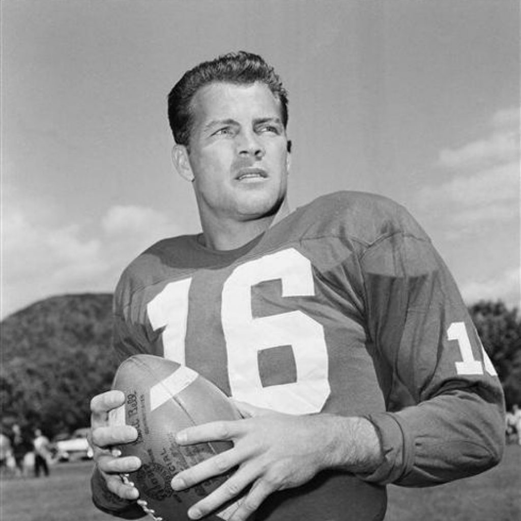 Frank Gifford Hall of Fame Class of 1977
